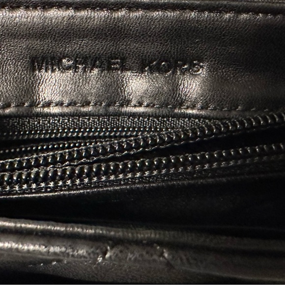 Michael Kors Black Quilted Crossbody Bag - Picture 7 of 9